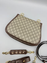 Load image into Gallery viewer, Gucci Blondie GG Shoulder bag with straps