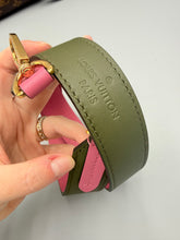 Load image into Gallery viewer, Louis Vuitton Tuileries monogram tote with strap