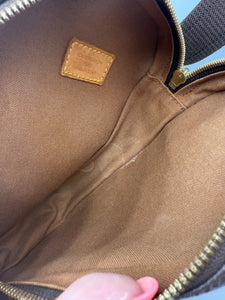 Louis Vuitton Gange sling bag Monogram