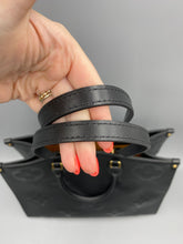 Load image into Gallery viewer, Louis Vuitton Onthego GM Black empriente Monogram Tote Bag