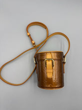 Load image into Gallery viewer, Louis Vuitton Astor Mini Vernis gold bucket bag