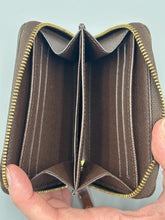 Load image into Gallery viewer, Louis Vuitton Zippy Coin wallet ebene