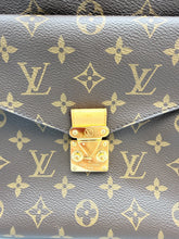 Load image into Gallery viewer, Louis Vuitton Metis Hobo with strap
