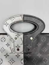 Load image into Gallery viewer, 🖤LIMITED EDITION🖤Louis Vuitton Split North South monogram tote