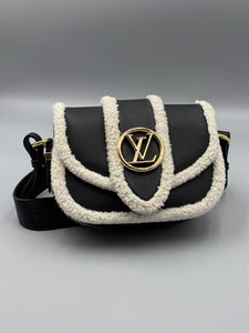 Louis Vuitton shearling pont neuf crossbody