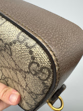 Load image into Gallery viewer, Gucci Supreme Neo GG print camera bag