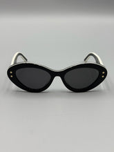 Load image into Gallery viewer, Dior Pacific sunglasses black and white