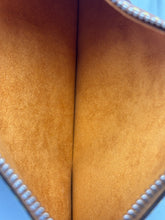 Load image into Gallery viewer, Louis Vuitton Sac Twist marigold epi with pouch and strap
