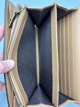 Load image into Gallery viewer, Gucci GG Marmont beige wallet on chain