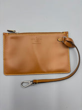 Load image into Gallery viewer, Louis Vuitton Sac Twist marigold epi with pouch and strap