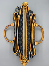 Load image into Gallery viewer, Louis Vuitton cabas denim striped tote with strap