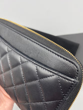 Load image into Gallery viewer, Chanel Black Quilted Lambskin Zippy wallet