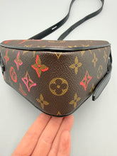 Load image into Gallery viewer, Louis Vuitton Monogram Fall In Love Sac Coeur heart-shaped crossbody bag