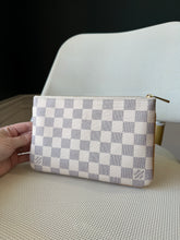 Load image into Gallery viewer, Louis Vuitton double Pochette azur with strap