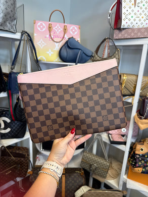 Louis Vuitton daily damier with pink pouch