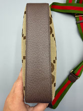 Load image into Gallery viewer, Gucci GG Jumbo Messenger