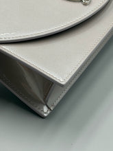 Load image into Gallery viewer, Christian Louboutin Loubi54 patent mauve crossbody on chain