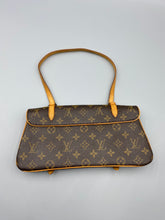 Load image into Gallery viewer, Louis Vuitton Marelle monogram shoulder bag