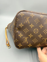 Load image into Gallery viewer, Louis Vuitton Neverfull MM monogram with red interior