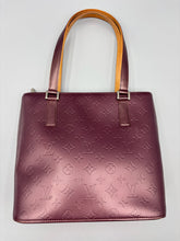 Load image into Gallery viewer, Louis Vuitton Amarante Vernis Stockton shoulder bag