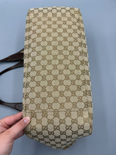 Load image into Gallery viewer, Gucci large Mercato GG print canvas tote