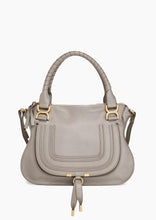 Load image into Gallery viewer, Chloe Marcie Leather Medium crossbody with strap