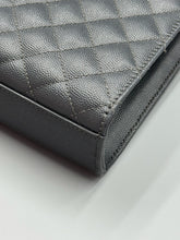 Load image into Gallery viewer, YSL Medium Grey/Blue Triquilt flap on chain