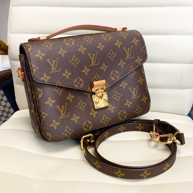 Louis Vuitton Pochette Metis monogram crossbody