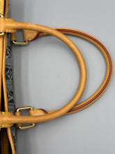 Load image into Gallery viewer, Louis Vuitton cabas denim striped tote with strap