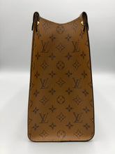 Load image into Gallery viewer, Louis Vuitton On The Go MM reverse monogram tote