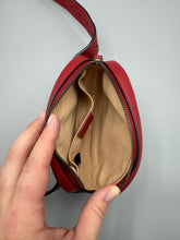 Load image into Gallery viewer, Gucci Marmont belt bag red - size 95
