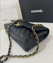 Load image into Gallery viewer, Chanel classic double flap medium caviar with GHW