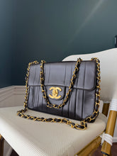 Load image into Gallery viewer, Chanel Vintage Jumbo Vertical Ligne Lambskin chain bag