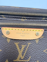 Load image into Gallery viewer, Louis Vuitton mini Bumbag monogram