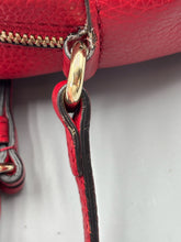 Load image into Gallery viewer, Gucci Soho Disco red crossbody bag