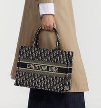 Load image into Gallery viewer, Christian Dior Medium Book tote Oblique