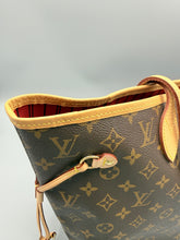 Load image into Gallery viewer, Louis Vuitton Neverfull MM monogram with red interior