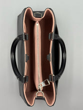 Load image into Gallery viewer, Louis Vuitton Marelle mm tote with strap