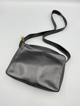 Load image into Gallery viewer, Chanel triple CC Caviar messenger bag