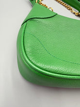 Load image into Gallery viewer, Gucci Small Aphrodite shoulder bag with chain and strap