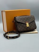 Load image into Gallery viewer, Louis Vuitton Pochette Metis monogram with strap