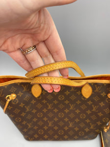 Louis Vuitton Neverfull MM monogram with tangerine with pouch