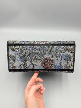 Load image into Gallery viewer, Christian Dior Lady D-Lite embroidered Medium tote with strap