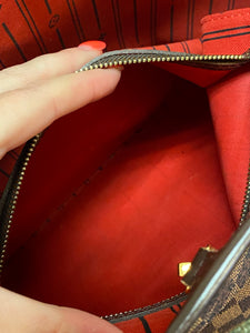 Louis Vuitton Neverfull MM ebene