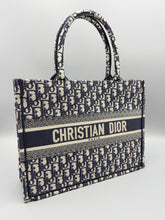 Load image into Gallery viewer, Christian Dior Medium Book tote Oblique