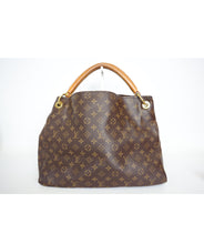 Load image into Gallery viewer, Louis Vuitton Artsy MM monogram with charm