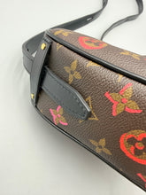 Load image into Gallery viewer, Louis Vuitton Monogram Fall In Love Sac Coeur heart-shaped crossbody bag