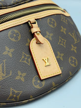 Load image into Gallery viewer, Louis Vuitton High rise bumbag with beige strap