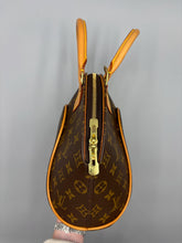 Load image into Gallery viewer, Louis Vuitton Ellipse PM bag monogram