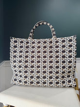 Load image into Gallery viewer, Tory Burch Printed Cotton tote